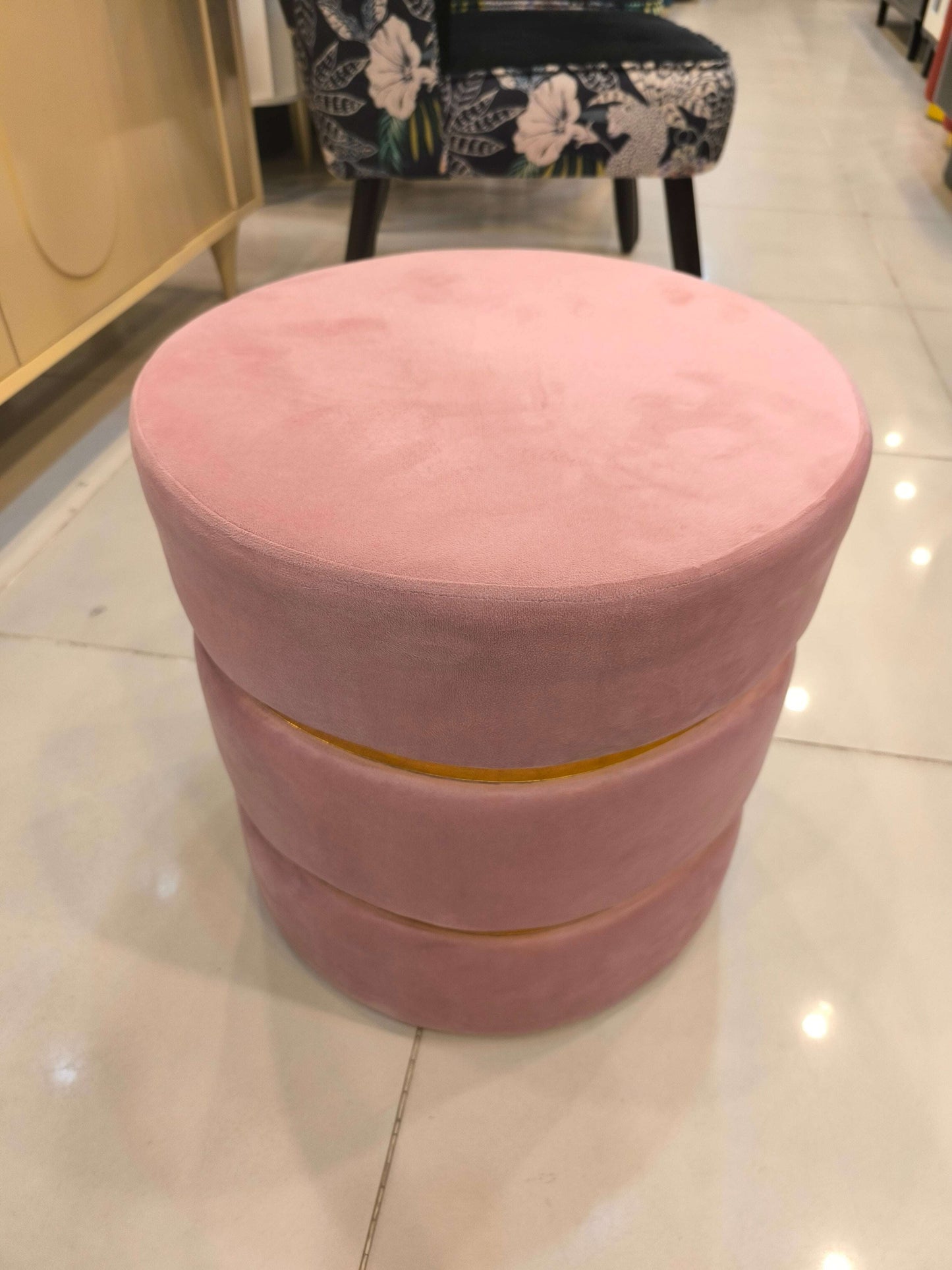 Ottoman Pouf: Stylish Sofa Chair for Seating Comfort Home Virsa