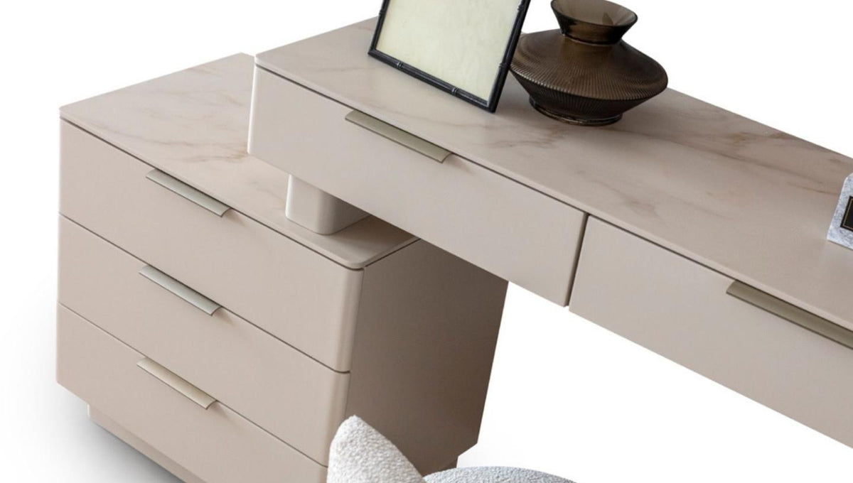 Carvello Designer Bed Set