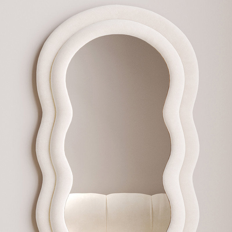 Wavy tufted hanging & standing mirror