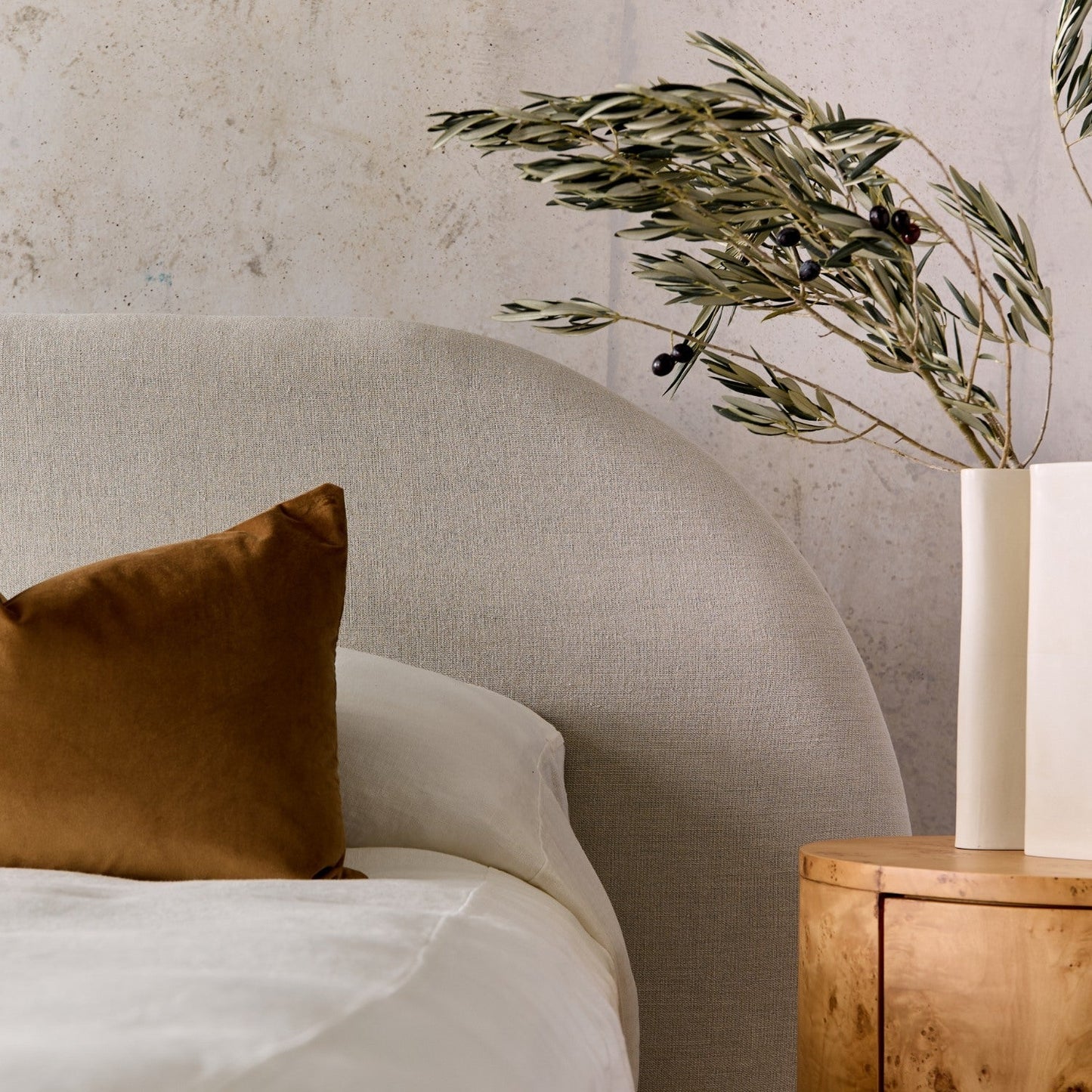 Astra Signature Bed Set