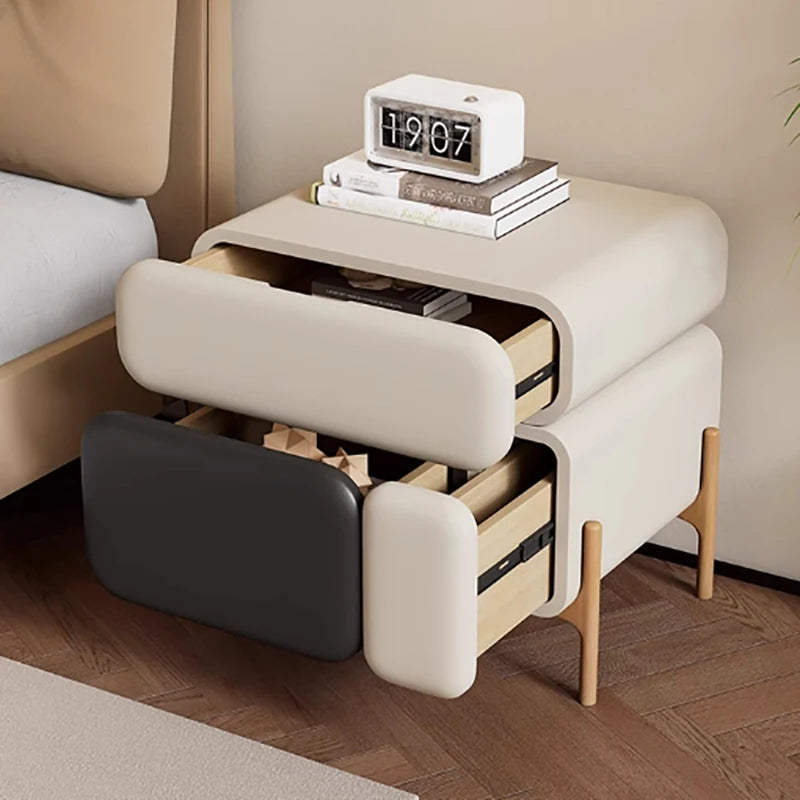 Elira Nest Table