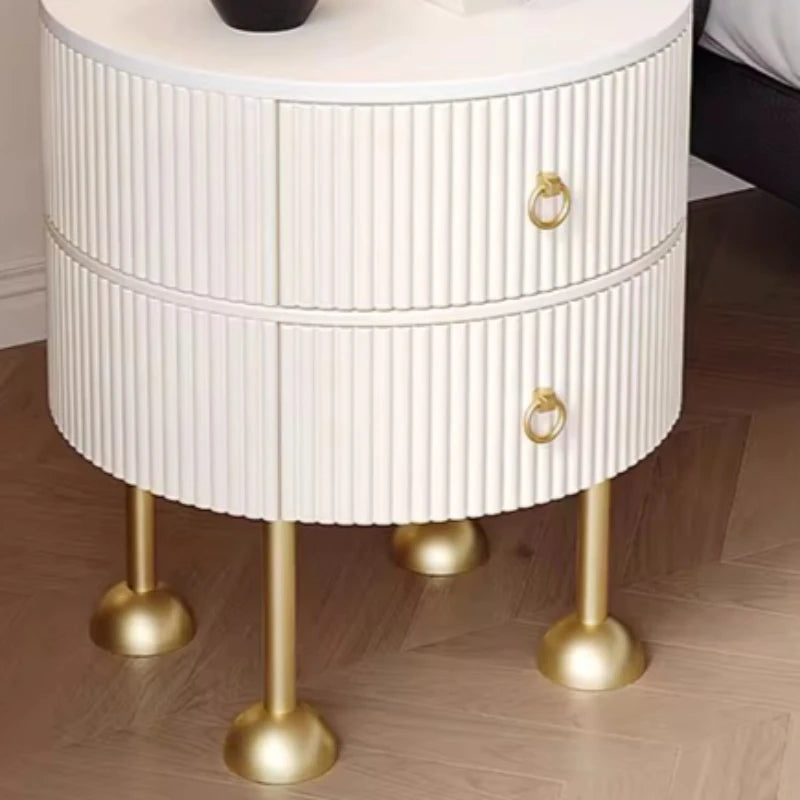 Tavro Side Table