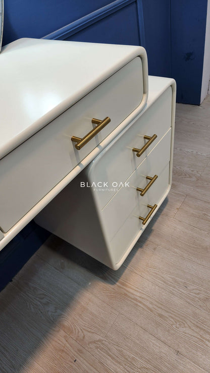 Cinderella makeup vanity Home Virsa