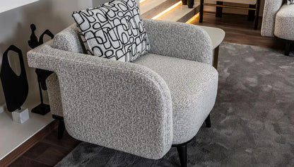 Virsa Lumévia Sofa Set