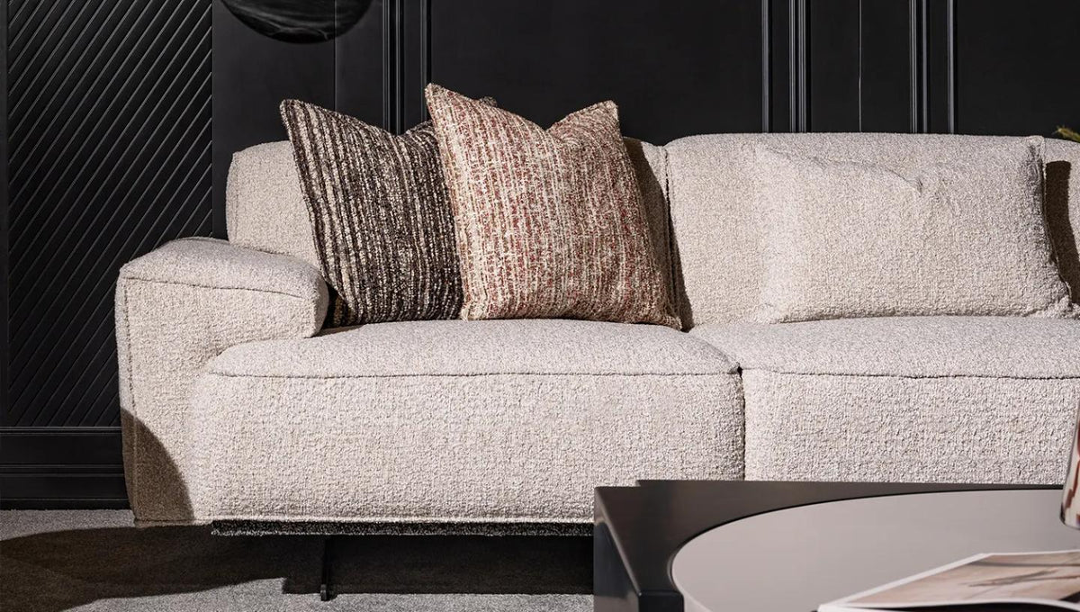 Virsa Avellia Sofa Set