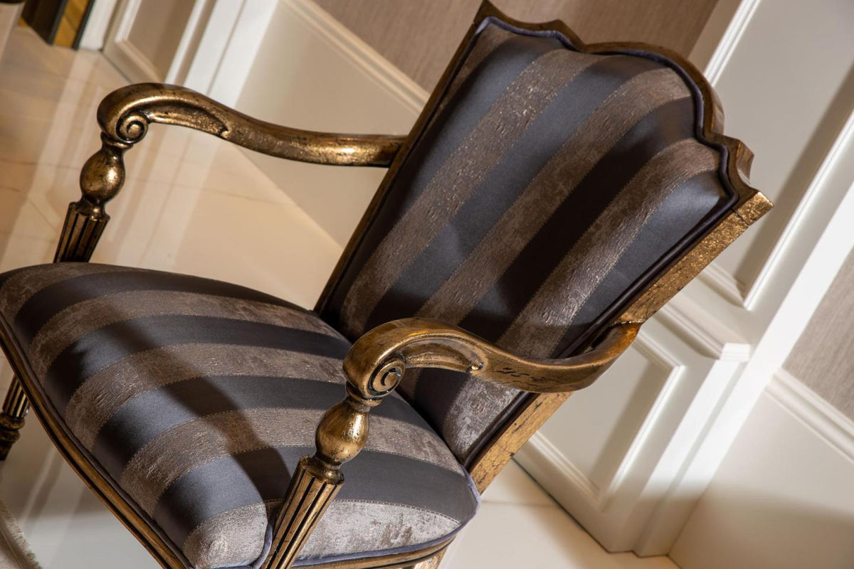Virsa Aurevia Sofa Set