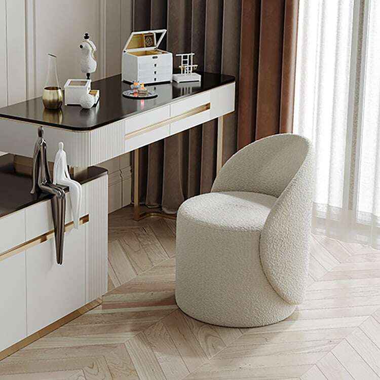 Scandinavian-style Bouclé Upholstered Stool